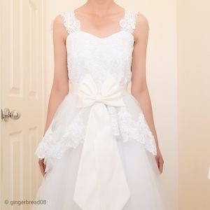 🦢 White Confirmation/ Communion/ Quinceanera/ Sweet 16 Ball Gown